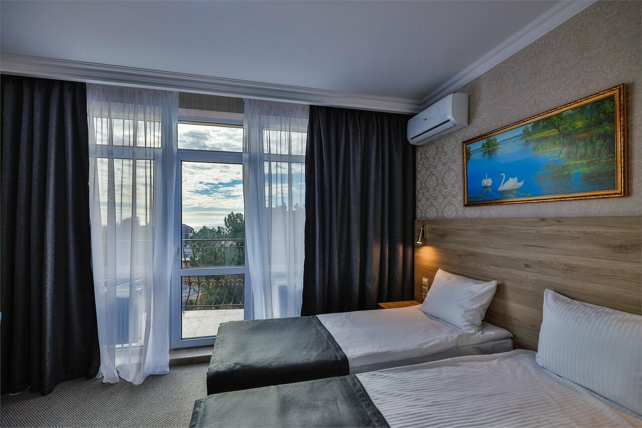 Гостиница Версаль Геленджик