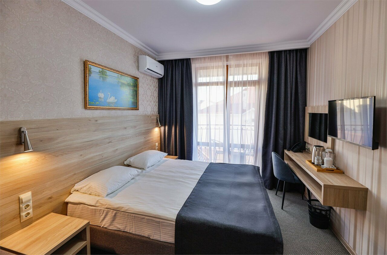 Гостиница Версаль Геленджик