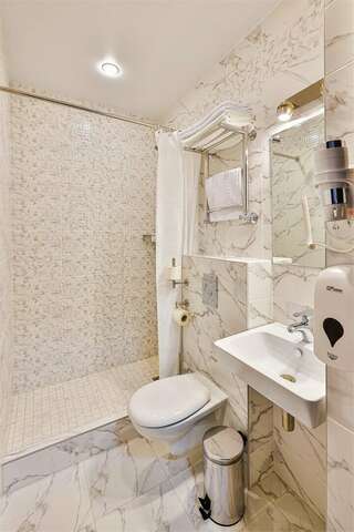 Гостиница Версаль Геленджик Стандартный номер-11